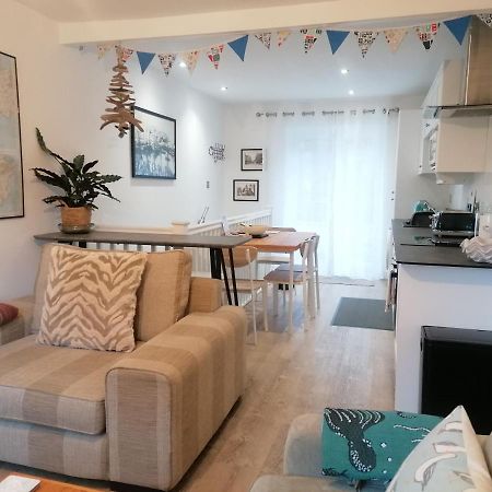 Starboard Side Brixham - Ideal Seaside Getaway With Parking المظهر الخارجي الصورة