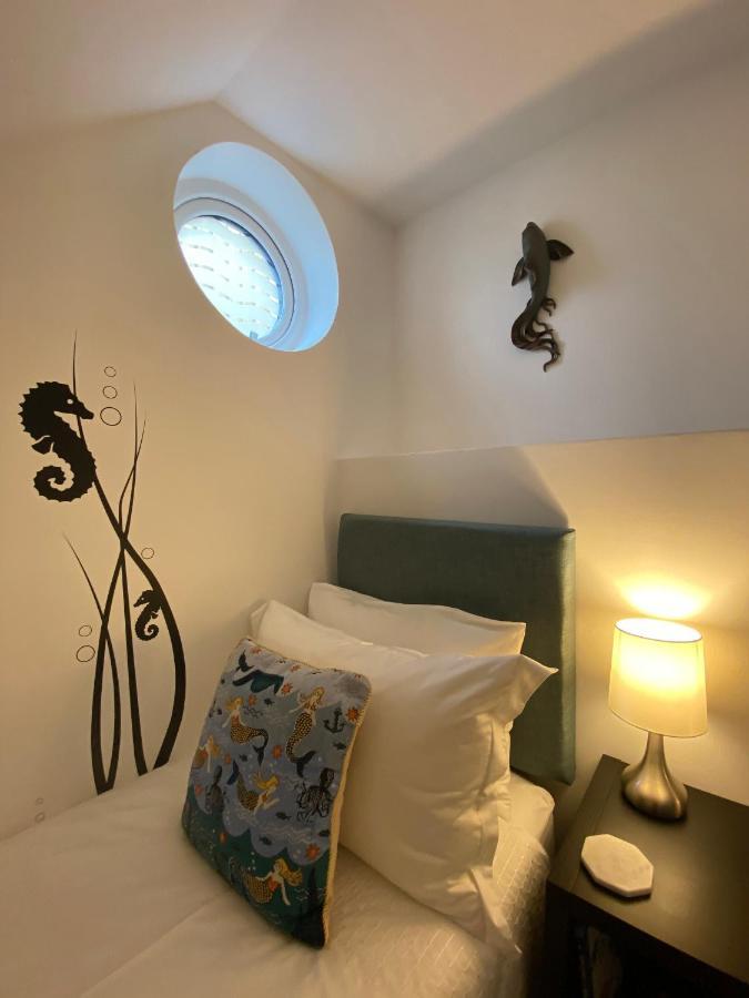 Starboard Side Brixham - Ideal Seaside Getaway With Parking المظهر الخارجي الصورة