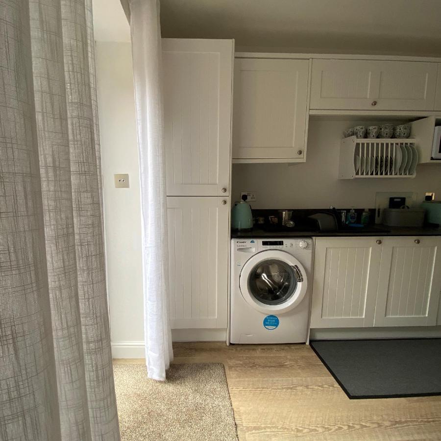 Starboard Side Brixham - Ideal Seaside Getaway With Parking المظهر الخارجي الصورة